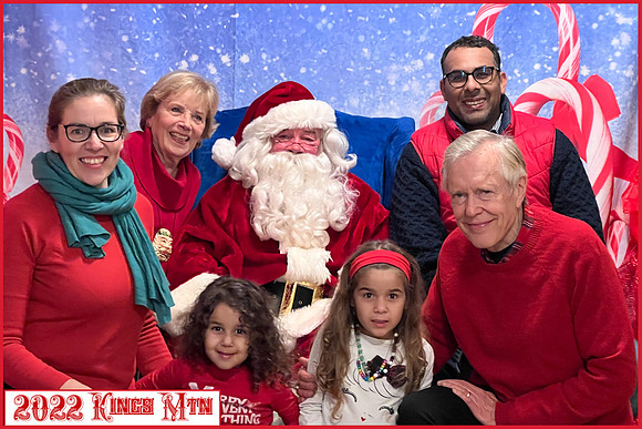 2022_Kings_Mtn_Santa_16