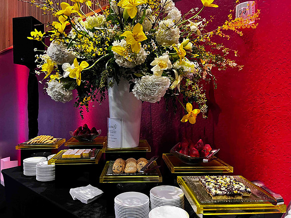 CHM Florals & Catering 14