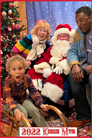 2022_Kings_Mtn_Santa_02