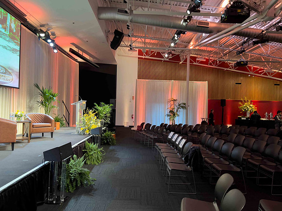 CHM Hahn Auditorium Stage & Seating 03
