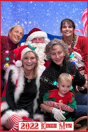 2022_Kings_Mtn_Santa_14