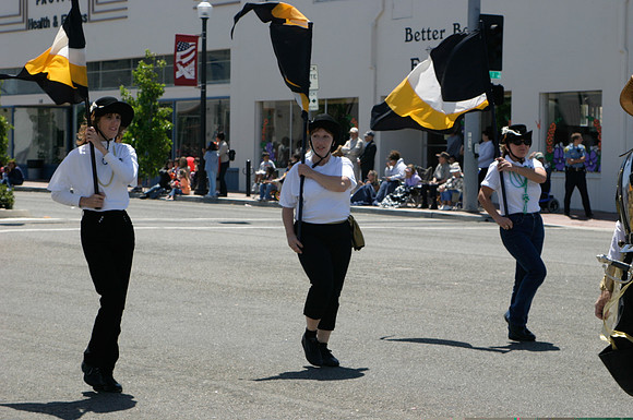 Parade 104