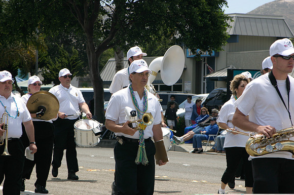 Parade 140