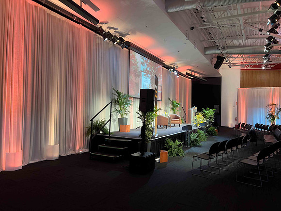 CHM Hahn Auditorium Stage & Seating 01
