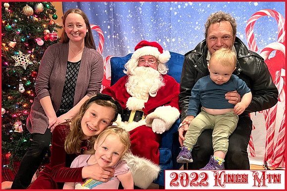 2022_Kings_Mtn_Santa_23